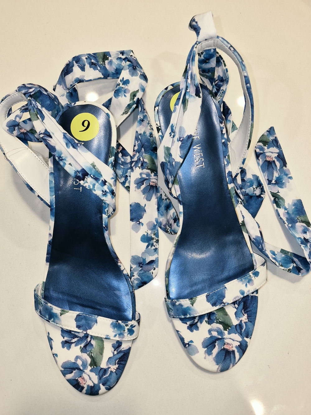 Nine West Blue Floral Wraparound Heels Size 9 New No Box
